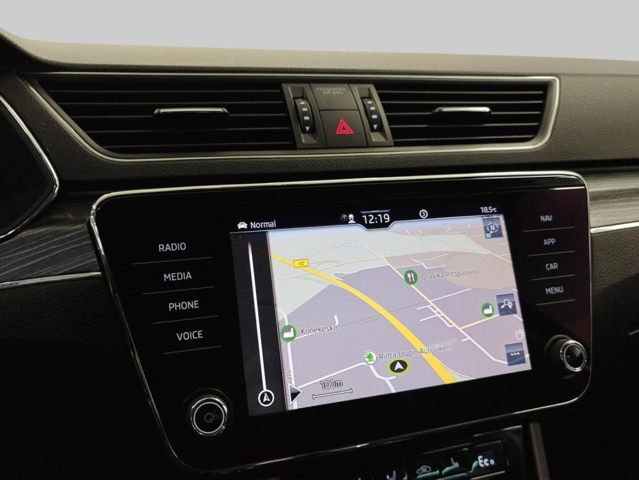 SKODA Superb 2021