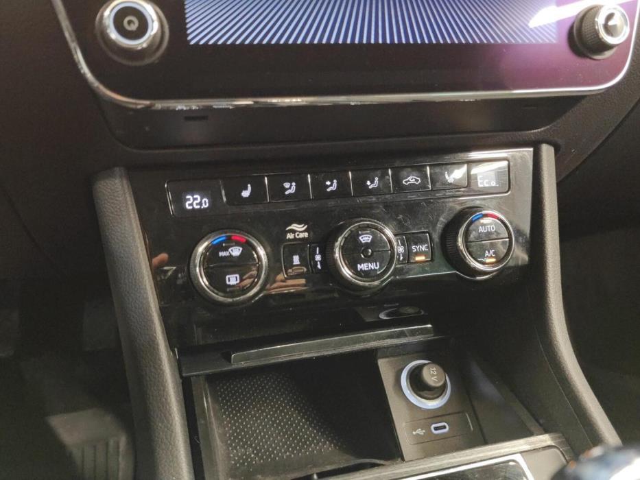 SKODA Superb 2021