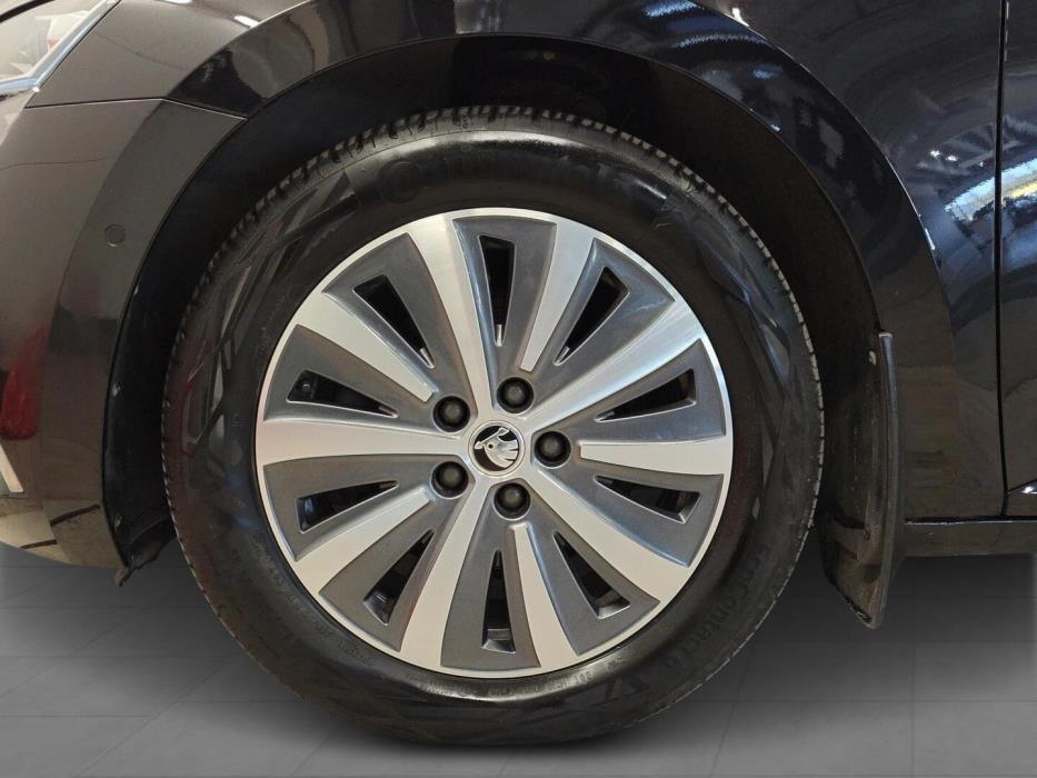 SKODA Superb 2021