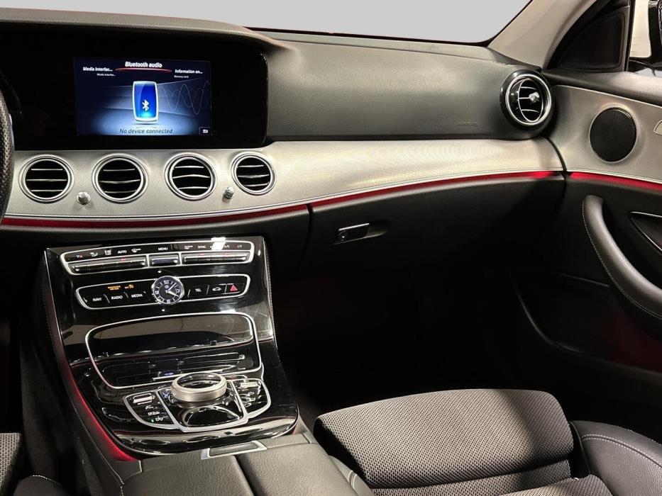 MERCEDES-BENZ E 2017