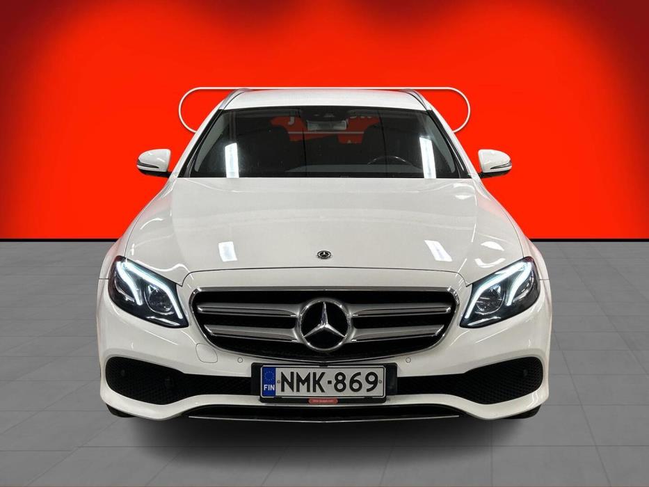 MERCEDES-BENZ E 2017