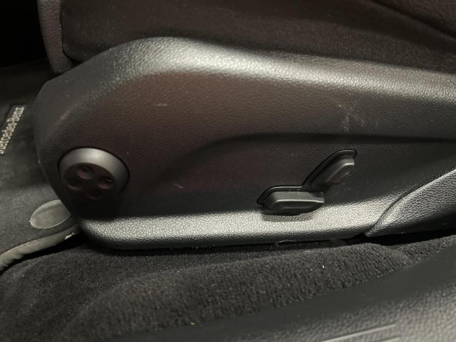 MERCEDES-BENZ E 2017