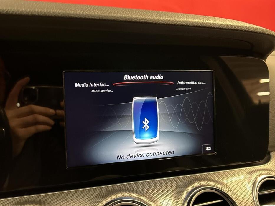 MERCEDES-BENZ E 2017