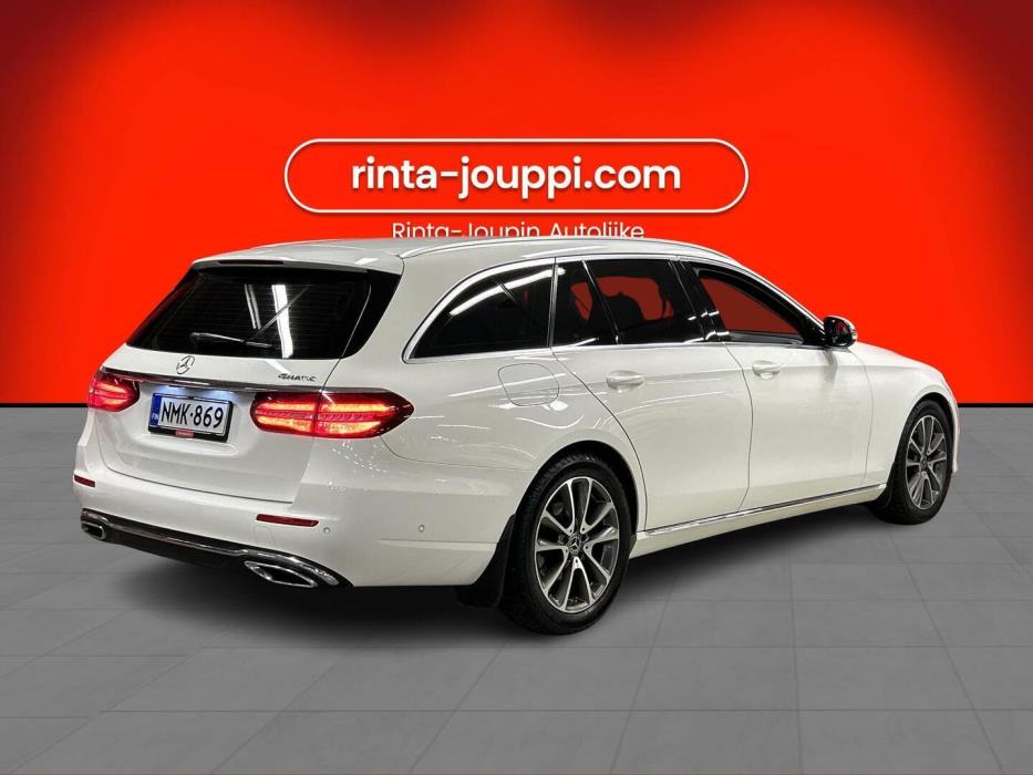 MERCEDES-BENZ E 2017