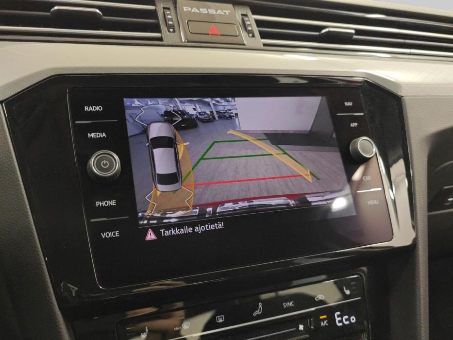 VOLKSWAGEN Passat 2021