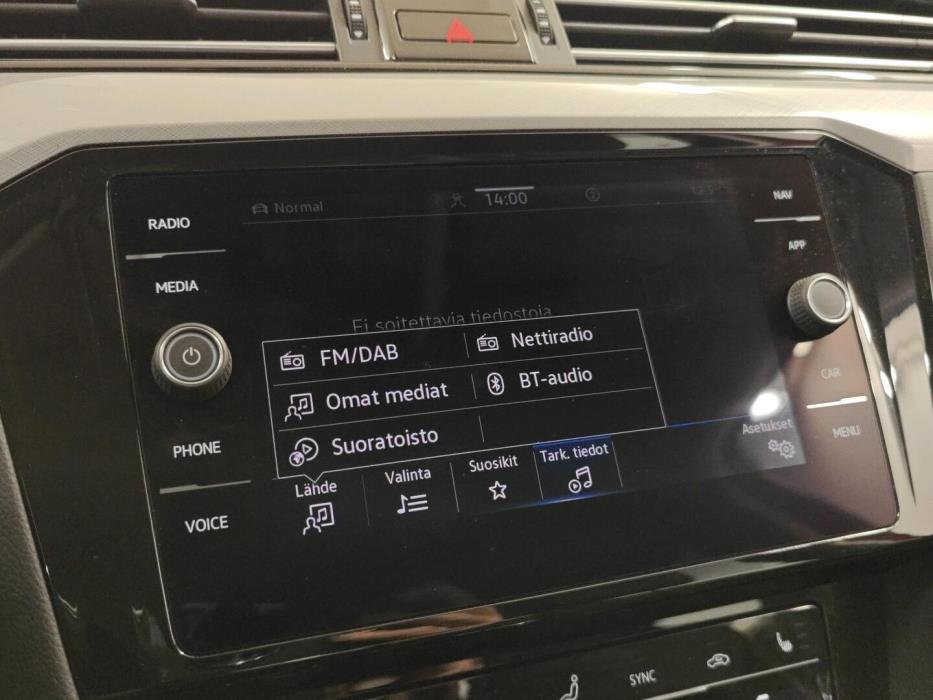 VOLKSWAGEN Passat 2021