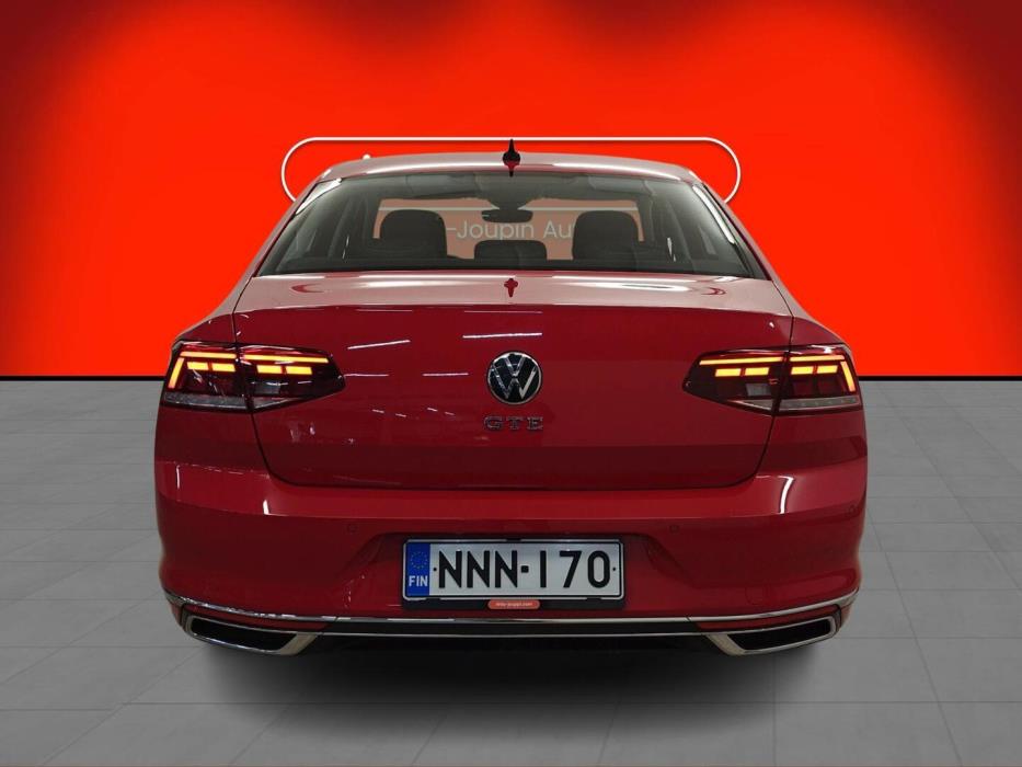 VOLKSWAGEN Passat 2021