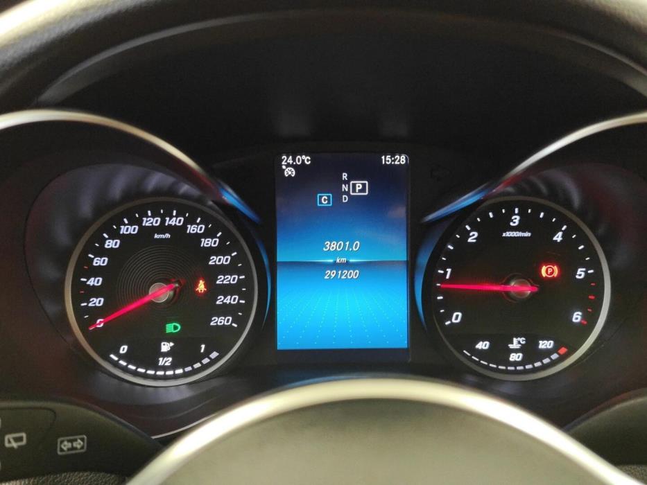 MERCEDES-BENZ C 2019