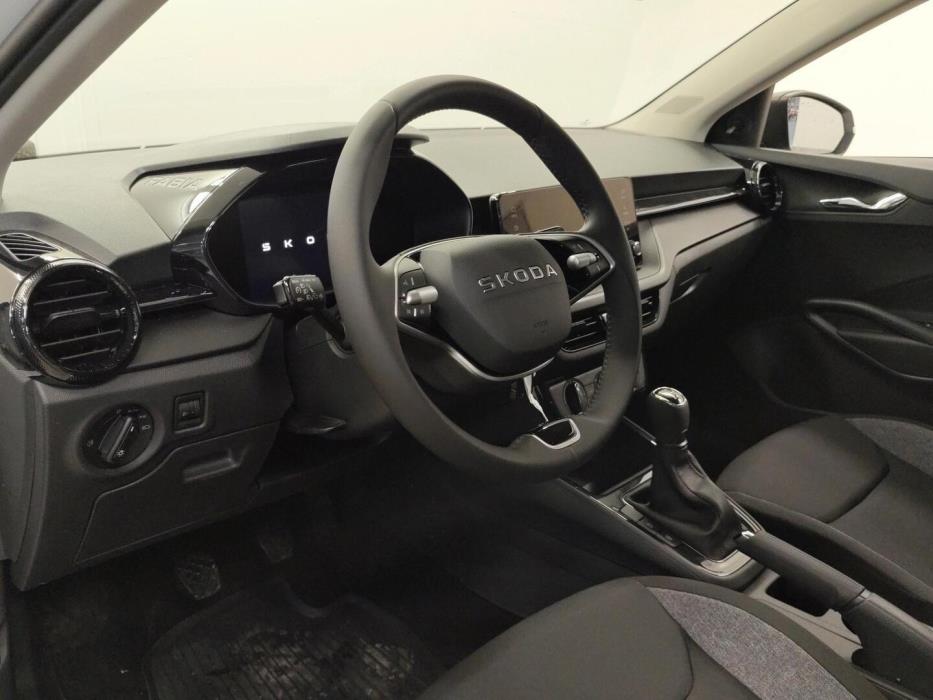 SKODA FABIA 2025
