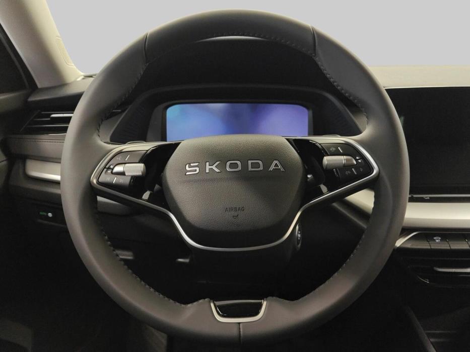 SKODA OCTAVIA 2026