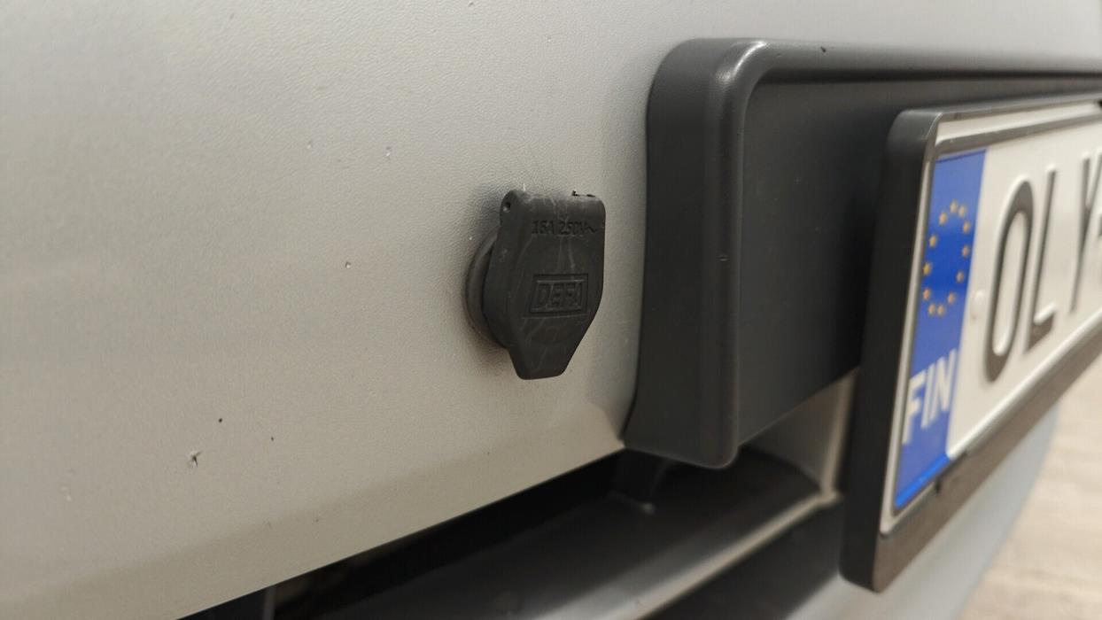 TOYOTA HIACE 2006