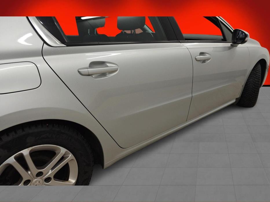 PEUGEOT 508 2012
