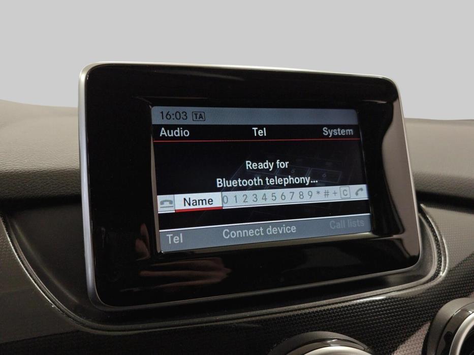 MERCEDES-BENZ B 2013