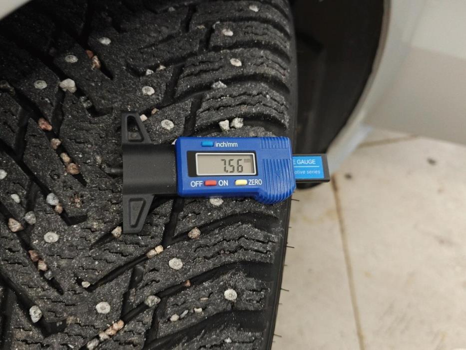 MERCEDES-BENZ B 2013