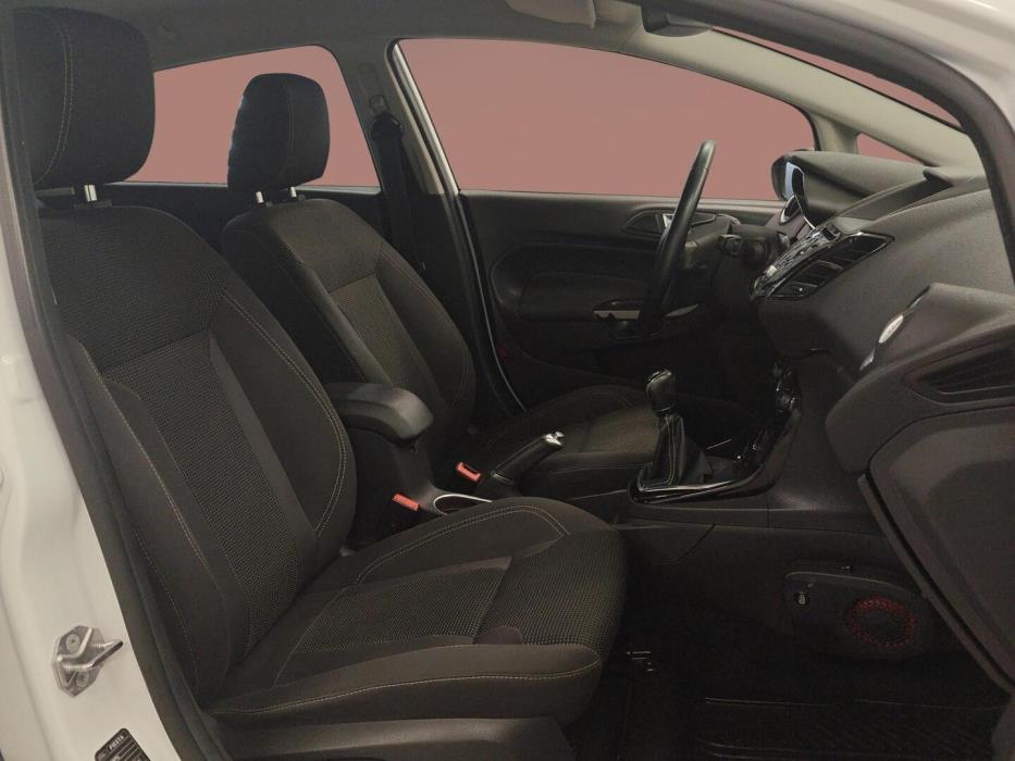 FORD Fiesta 2016