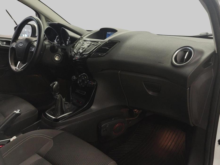 FORD Fiesta 2016