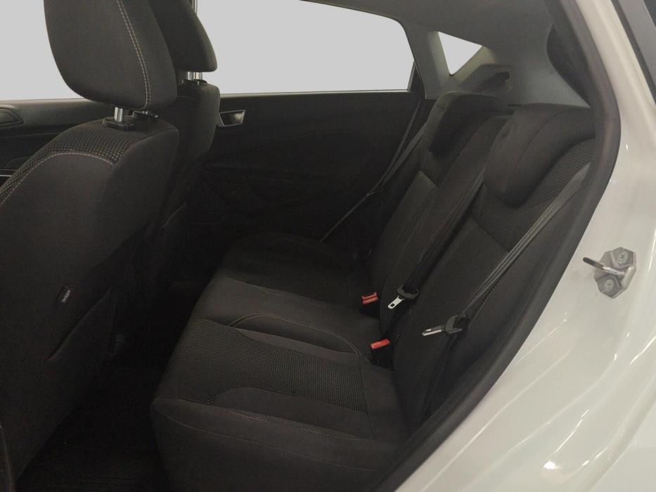 FORD Fiesta 2016