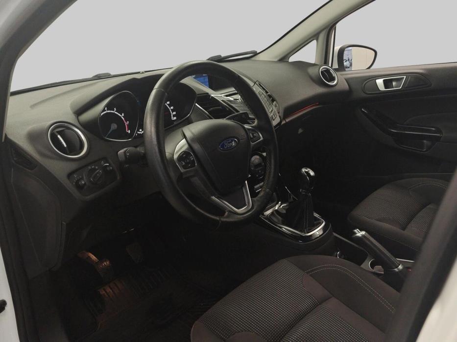 FORD Fiesta 2016