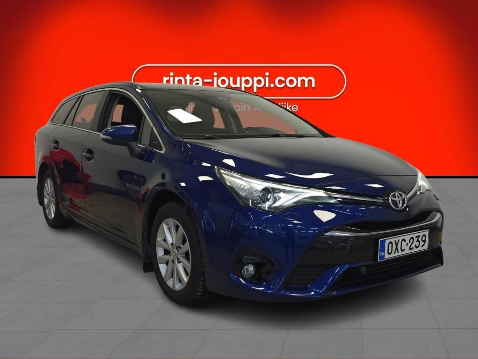 TOYOTA Avensis 2018