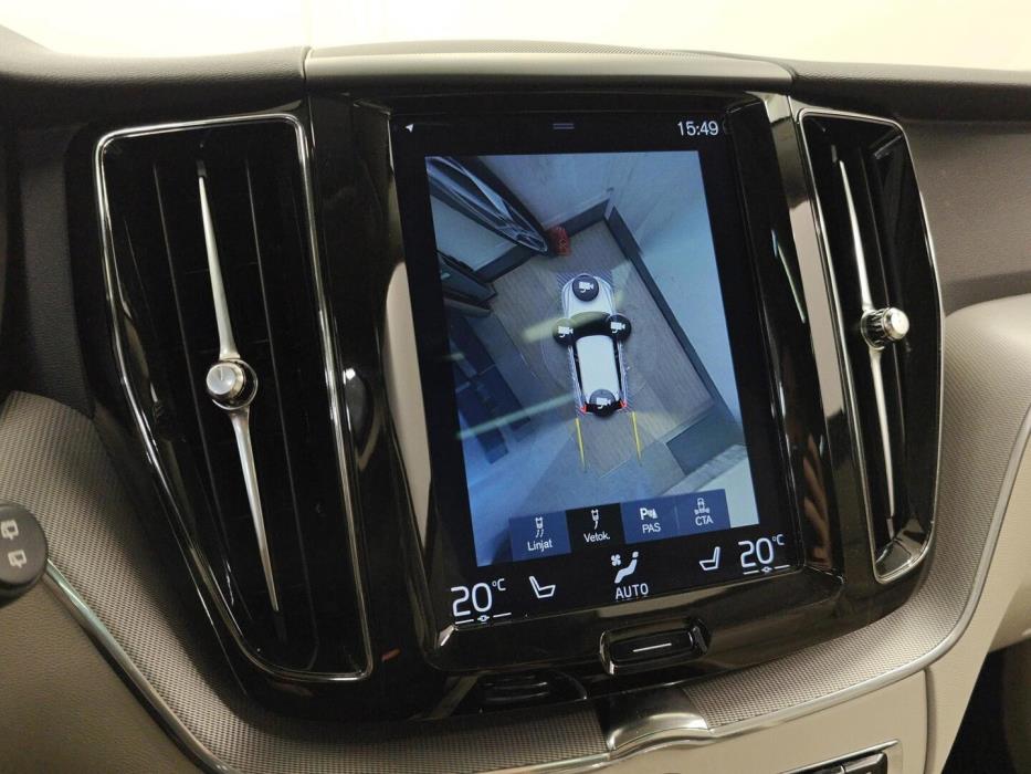 VOLVO XC60 2018