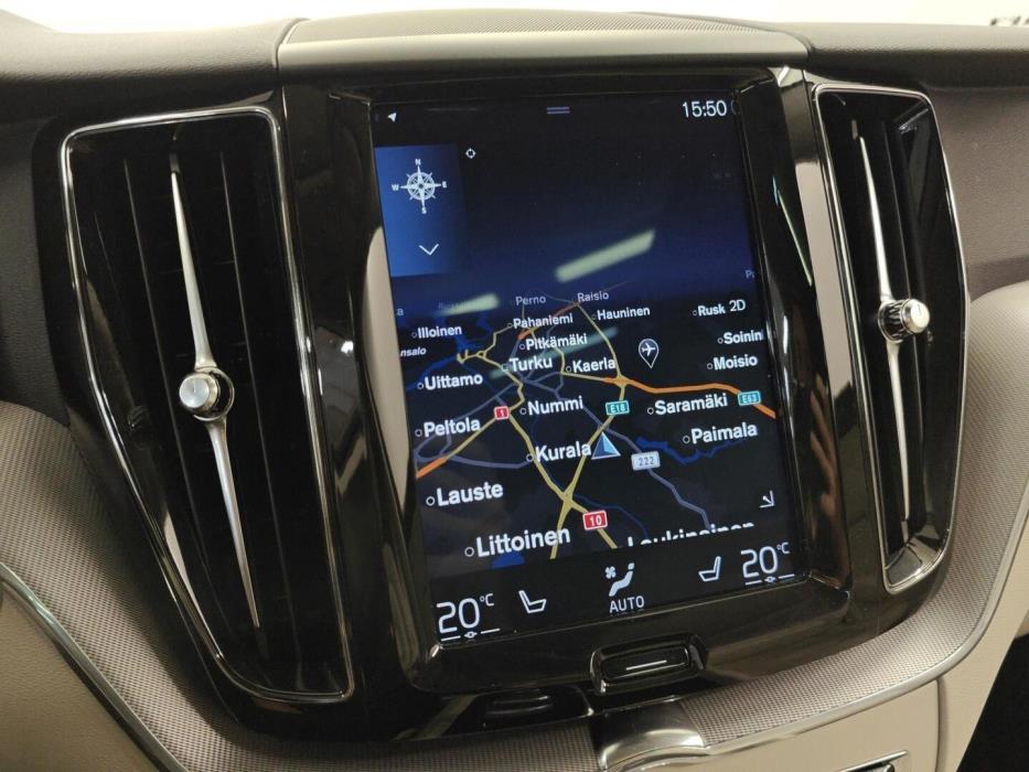 VOLVO XC60 2018