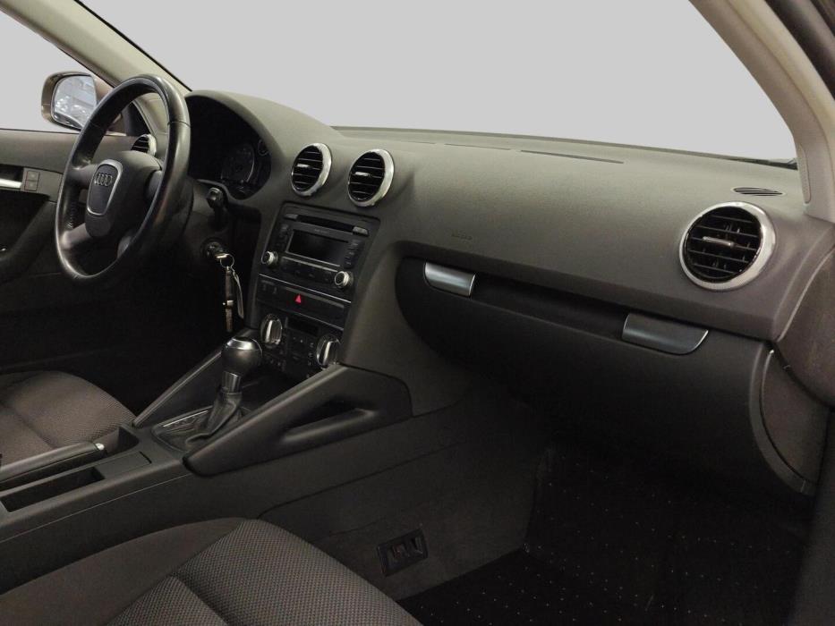 AUDI A3 2011
