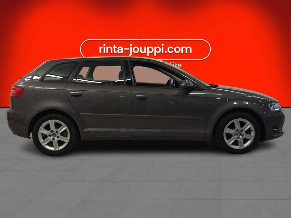 AUDI A3 2011