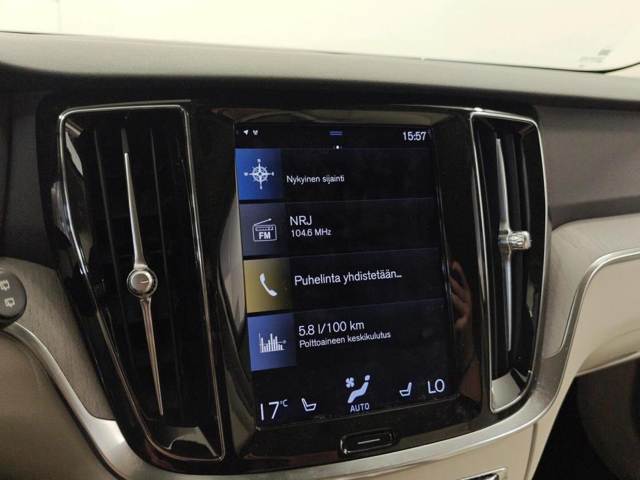 VOLVO V60 Cross Country 2022