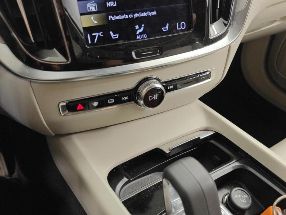 VOLVO V60 Cross Country 2022