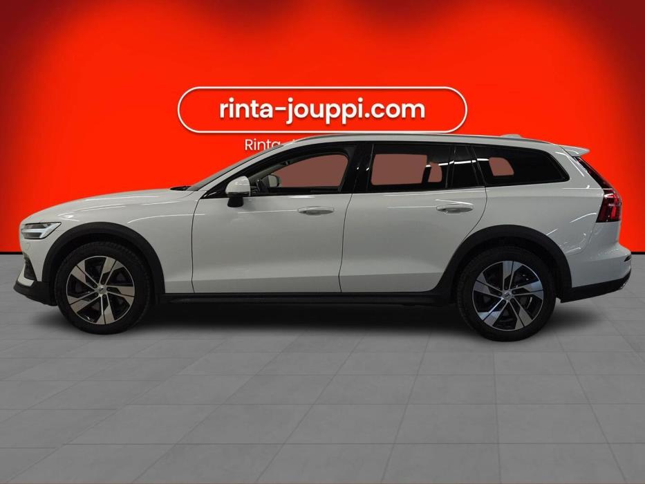 VOLVO V60 Cross Country 2022