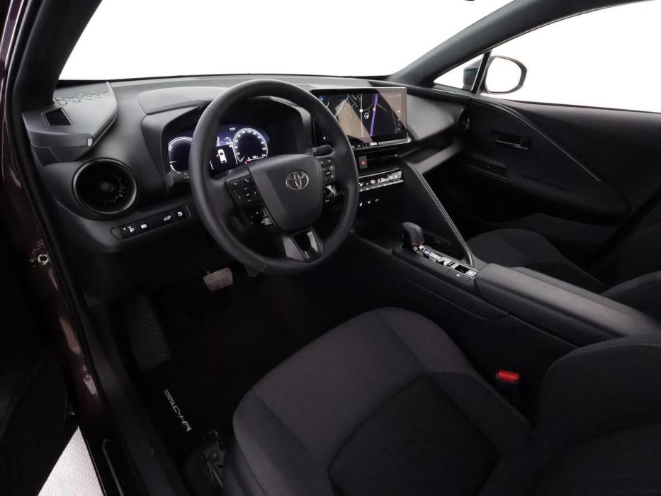 TOYOTA C-HR 2024