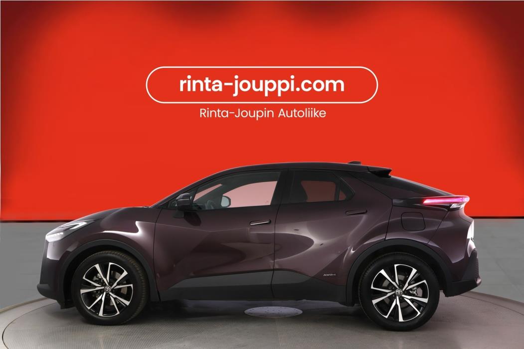 TOYOTA C-HR 2024