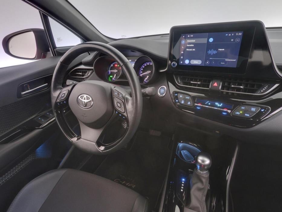 TOYOTA C-HR 2023