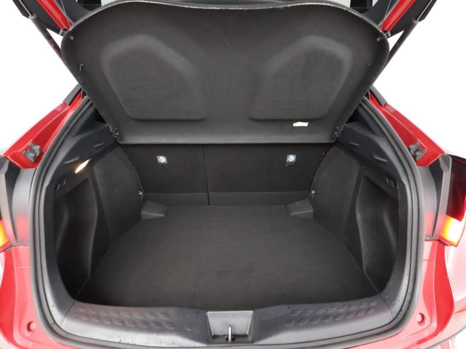 TOYOTA C-HR 2023