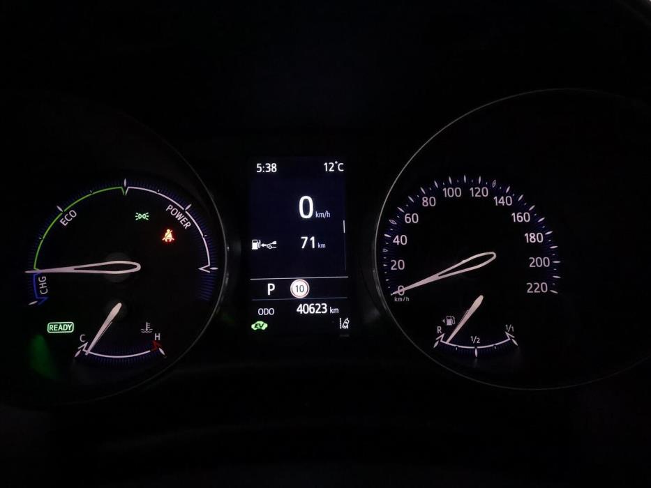 TOYOTA C-HR 2023