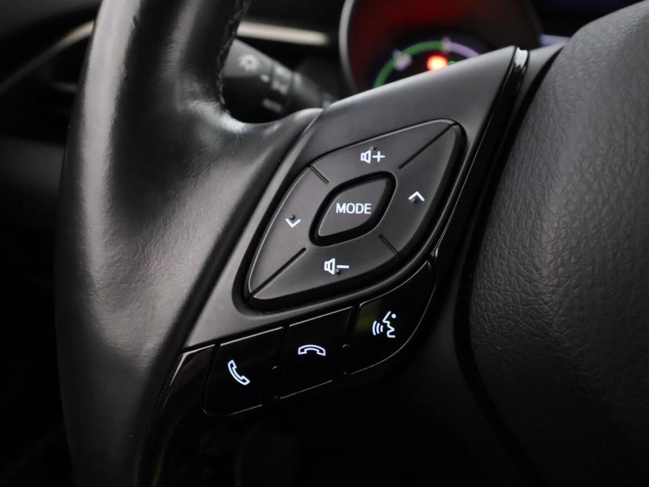 TOYOTA C-HR 2019
