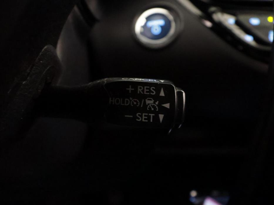 TOYOTA C-HR 2019