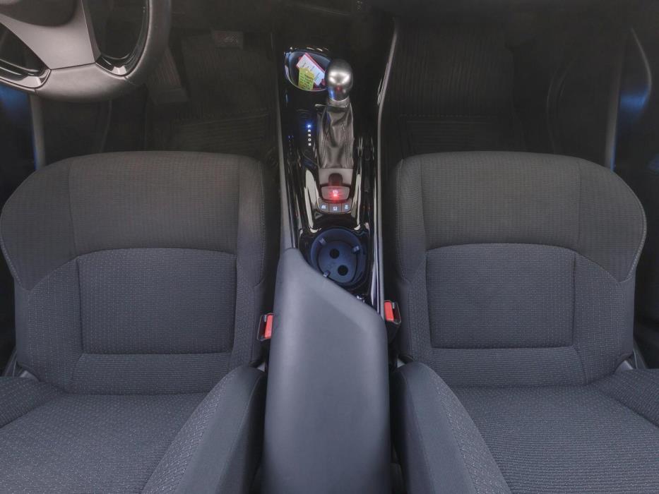 TOYOTA C-HR 2019