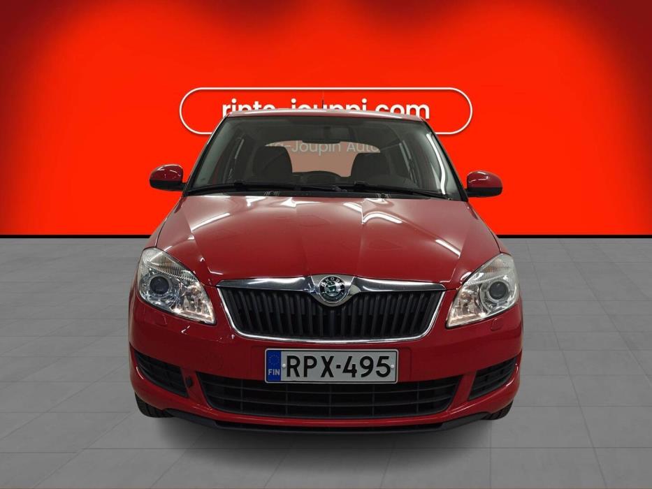SKODA Fabia 2013