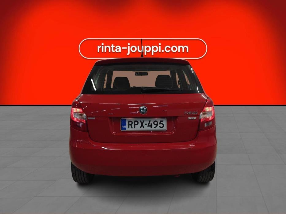 SKODA Fabia 2013