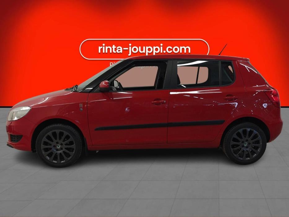 SKODA Fabia 2013