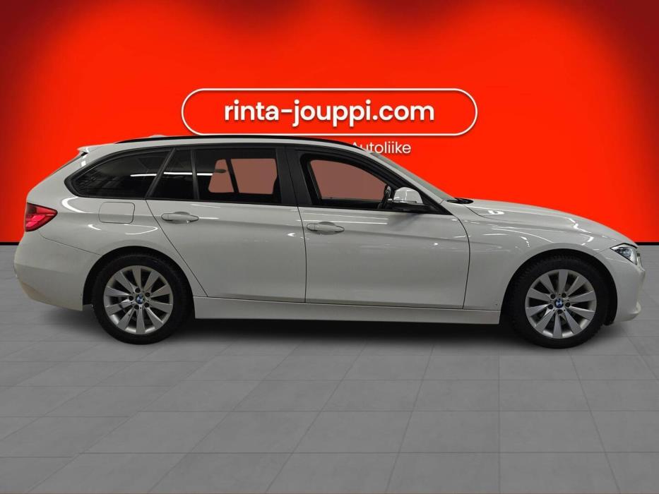 BMW 318 2013