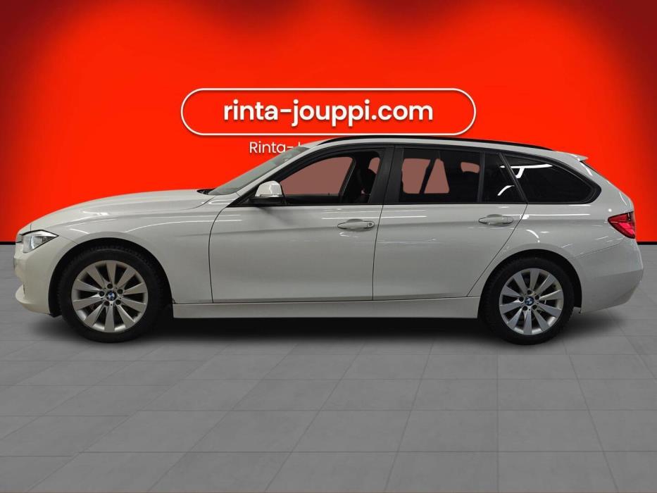 BMW 318 2013