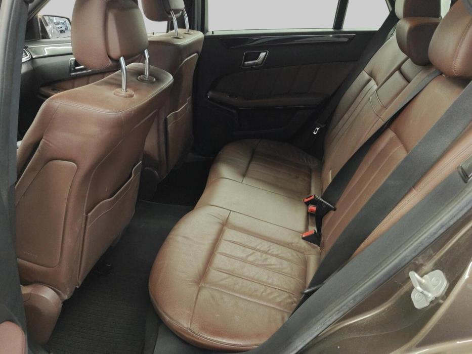 MERCEDES-BENZ E 2013