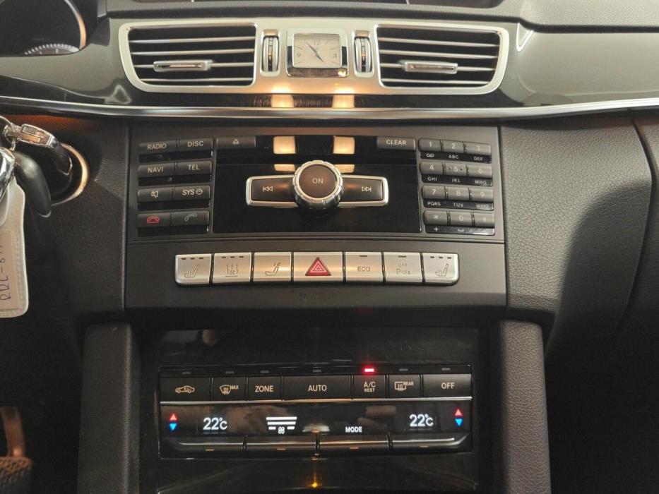 MERCEDES-BENZ E 2013