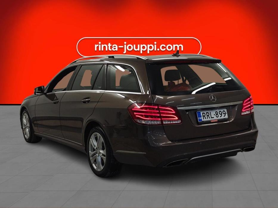 MERCEDES-BENZ E 2013