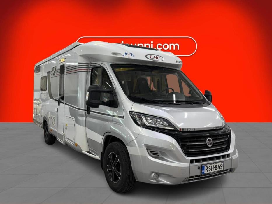 LMC CRUISER T711 PREMIUM 2017