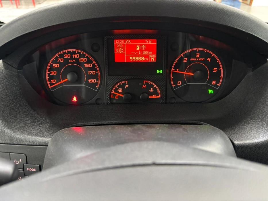 LMC CRUISER T711 PREMIUM 2017