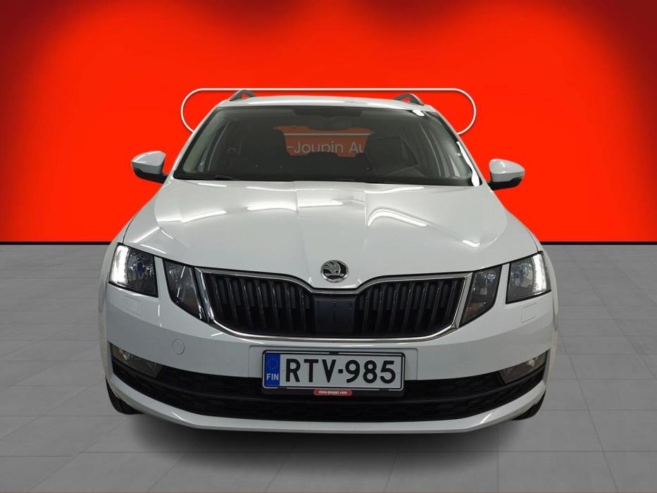 SKODA OCTAVIA 2019