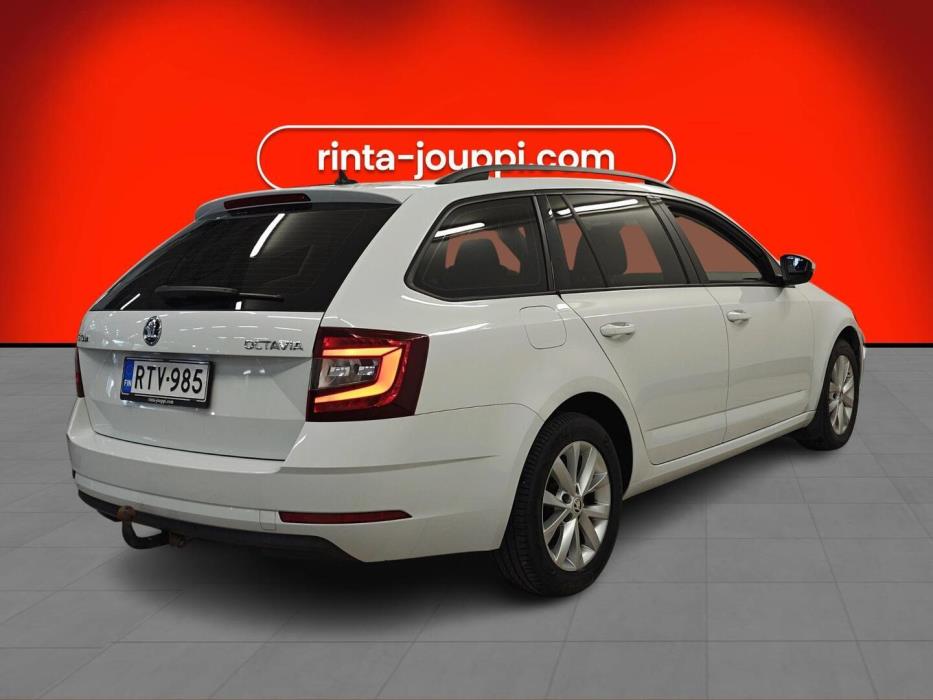 SKODA OCTAVIA 2019